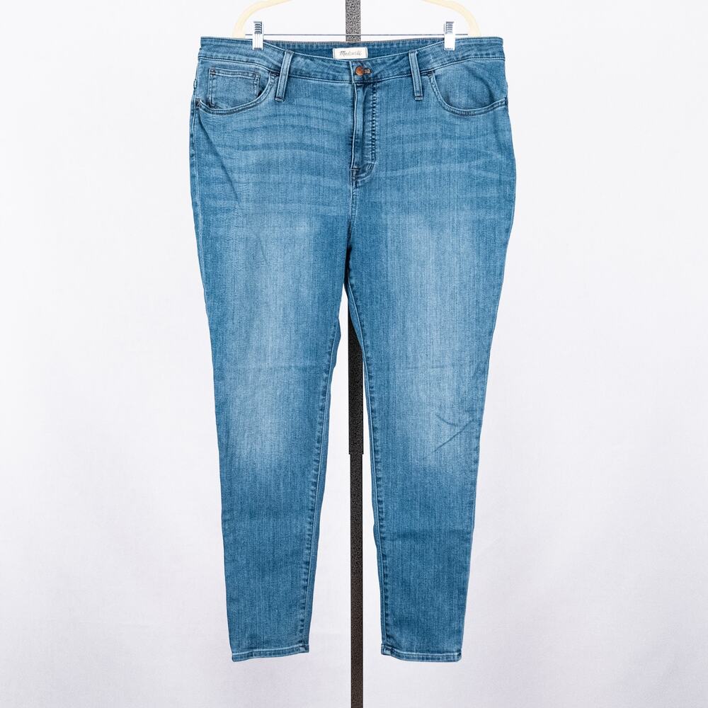 Madewell Women's 9" Mid-Rise Skinny Jean Size 35 Style M4233 Blue Stinson Wash